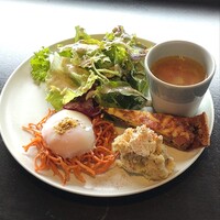 Opuses - ランチ 前菜盛り合わせ