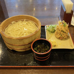 讃岐製麺 - 釜揚げうどん（大）かき揚げ