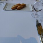 ジランドール - パンです。もうこの時点から美味しかった。。