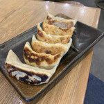 Nikujiru Gyouza No Dandadan - 焼餃子