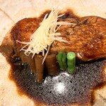 和食レストラン 熱海 碧 - 金目鯛煮付けアップ