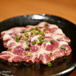 YAKINIKU BON'S - 