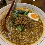 あづま屋担々麺 悠泉 - コチラは普通の坦々麺850円