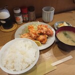 Sakafuji - とり唐あげ定食