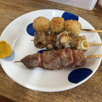 ささのや - レバー、ナンコツ、つくねオール塩。