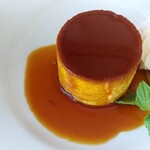 エレーナ - かぼちゃプリン…少し固めでカラメルが絶品