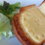 エレーナ - ゴーダチーズのチーズトースト