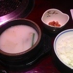 游玄亭 - コムタンスープ