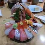 山さん寿司 - 海鮮丼・・・豪華(´∀｀)