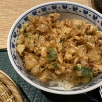 手打ちそば 大石 - かき揚げ丼ランチ　かき揚げもボリュームあり