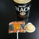 王者-23 - 食後のサービスで貰った飴とゼリーとコーヒー