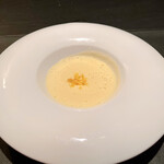 ベルエキップ - 8. 究極のスープ(淡い玉蜀黍のクリームスープ) ※スペシャリテ