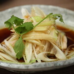 口福吉祥 喜喜龍 - 蒸し鶏の香味醤油がけ