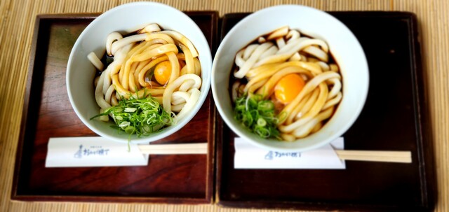 久しぶりのやわやわの月見伊勢うどん♪やっぱり伊勢うどんは、ふくすけさんのが一番すきです。 : ふくすけ