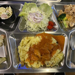 Jolly Roger Military Shop & Cafe - 護衛艦かが・バターチキンカレー980円『中辛』