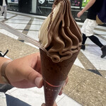 カフェ・ラ・ミル - クレミアミックス。息子っちはこっちが良いって。結構苦いぞ？