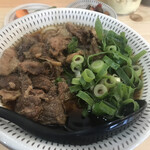小倉うどん 助座衛門 - ☆肉肉うどん(並)(880円)