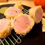 とんかつ そら - ヒレの真ん中シャトーブリアン✨✨肉汁が光輝いています！