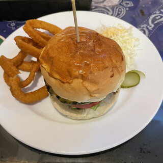 THIS IS THE BURGER_1