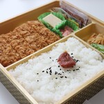 Tonkatsu Maisen - やわらかヒレかつ弁当…1,112円(税込)