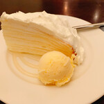 パルファン - フロマージュブランのミルクレープ