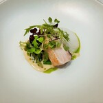 Grand rocher - 魚料理は真鯛のポワレ、見た目はオーソドックスだけど和のアレンジが光る繊細な味わい