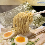 Shinano Shimmen Resshi Jummei - 白味噌特製麺の太麺
                        2023年5月6日