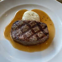 レストラン アルティザン（restaurant Artisan） - 牛フィレ肉のグリル