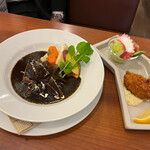 キッチン ノム - ビーフシチュー