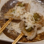 焼き鳥 きんざん - 白甘鯛の松笠焼き