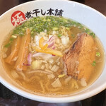 Gokuniboshi Honpo - 割スープで自分好みの濃さに調整
