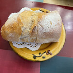 葡萄牙料理 ピリピリ - パン