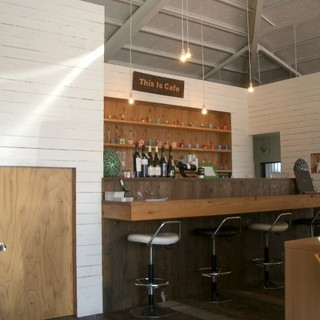 ディスイズ カフェ_2