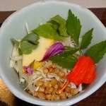 いろり　じねん - 「つみ草サラダ」です(2013/8/5UP)