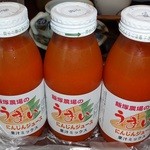 いろり　じねん - 「にんじんジュース（\300×3本）」です(2013/8/5UP)