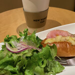 NEW YORKER'S Cafe - 