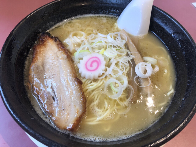 らめん / Nishi2点 らめん / Nishi2点 口コミ一覧 : らーめん2の2 - 穴吹/ラーメン