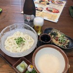 七越茶屋 - 冷やし伊勢うどんのとろろつけ麺と小皿てこね