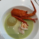 賢島宝生苑 - 伊勢海老と煮氷り うすい豆冷製スープ