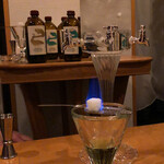 バー ラビット・ホール - 