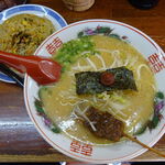 ラーメンきあげ - ラーメンとチャーハンのセット