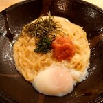 路地裏バルO's - 明太子の赤カルボナーラ：1,280円