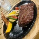 ブルータートル - 宮古郷里牛　日替わりステーキS（肩ロース）