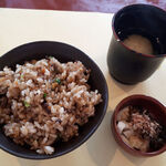 ステーキハウス 秀 - ガーリックライス　2023.5