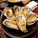 Sumi Oyaji - 厚岸産生牡蠣 1個500円