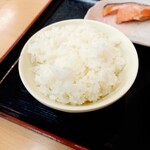 大衆食堂 半田屋 - ちょい盛 86円