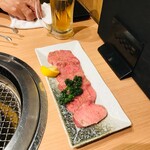 Yakiniku Bisuto - 