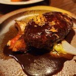 マルヤママッシュルーム - デミグラスソース