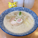 Kippuu - 煮干白湯ラーメン　850円(税込)