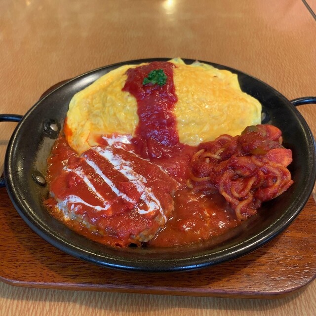 定番から変わり種まで』by b＠Zxy : 交番のうらのおむらいす屋さん